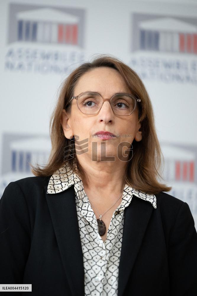 Committee of Inquiry into prevention of violence in schools gives a press conference - Paris RL