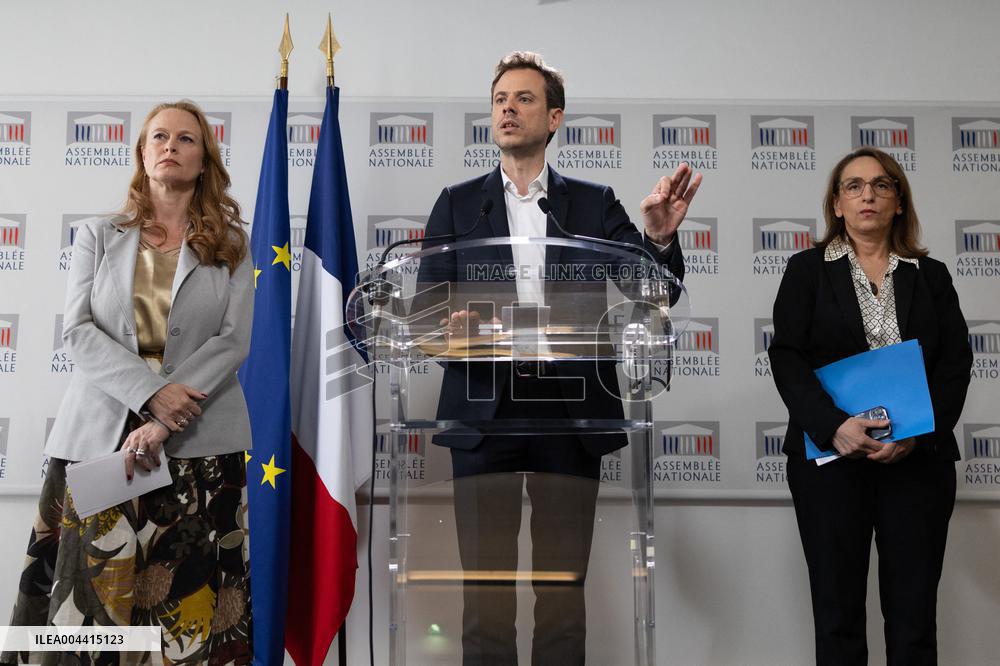 Committee of Inquiry into prevention of violence in schools gives a press conference - Paris RL