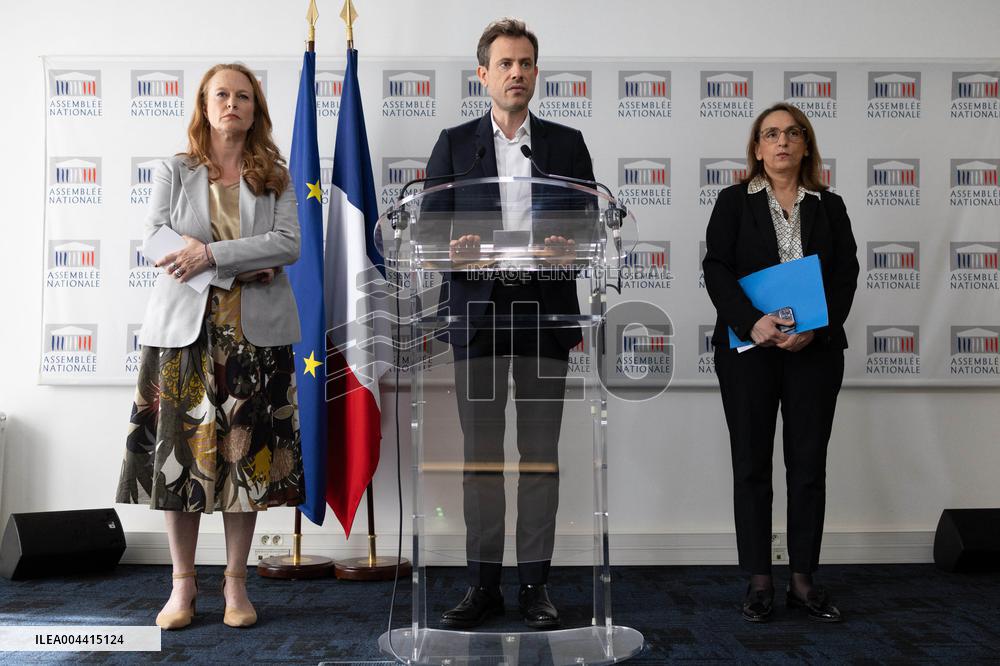 Committee of Inquiry into prevention of violence in schools gives a press conference - Paris RL