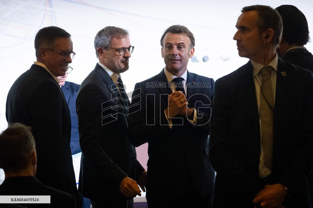 Global Markets Conference Attended by Emmanuel Macron - Romainville