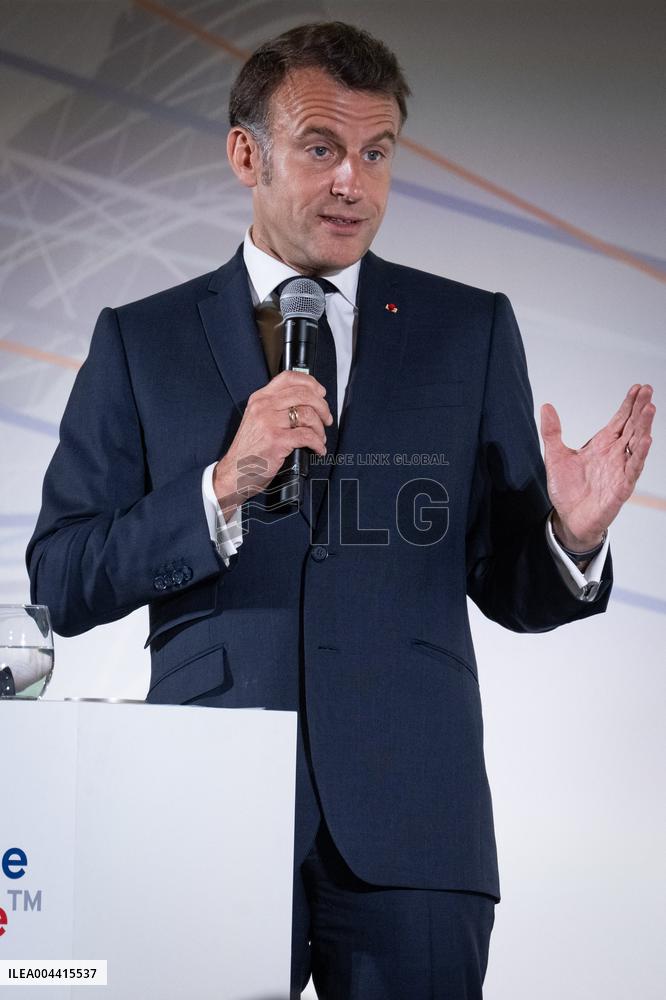 Global Markets Conference Attended by Emmanuel Macron - Romainville