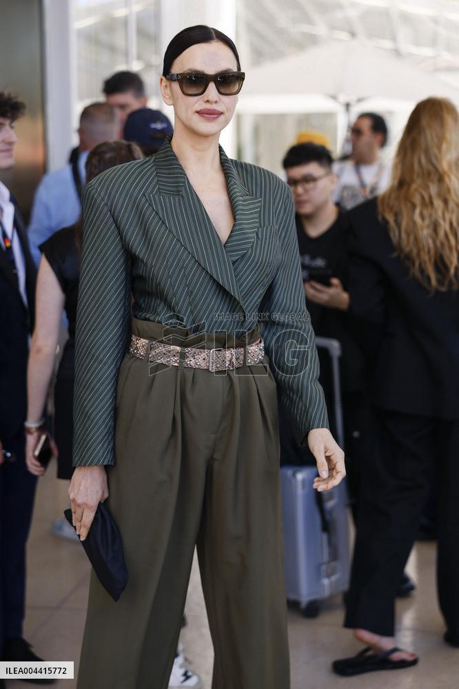 Cannes Irina Shayk out Hotel Martinez MP