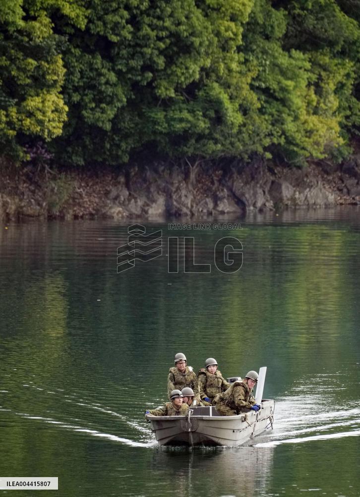 SDF trainer jet crashes
