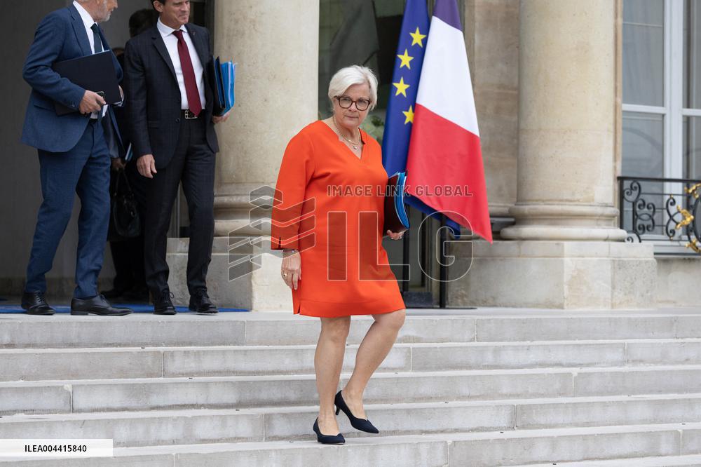 Weekly Cabinet Meeting - Paris