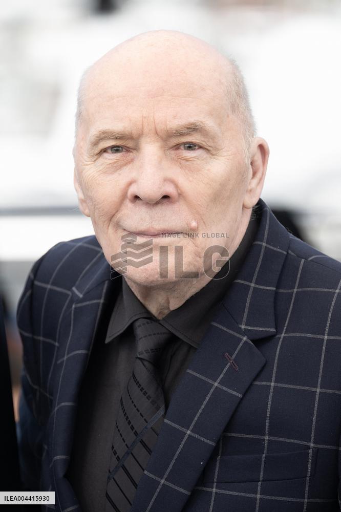 Cannes - Two Prosecutors photocall DN