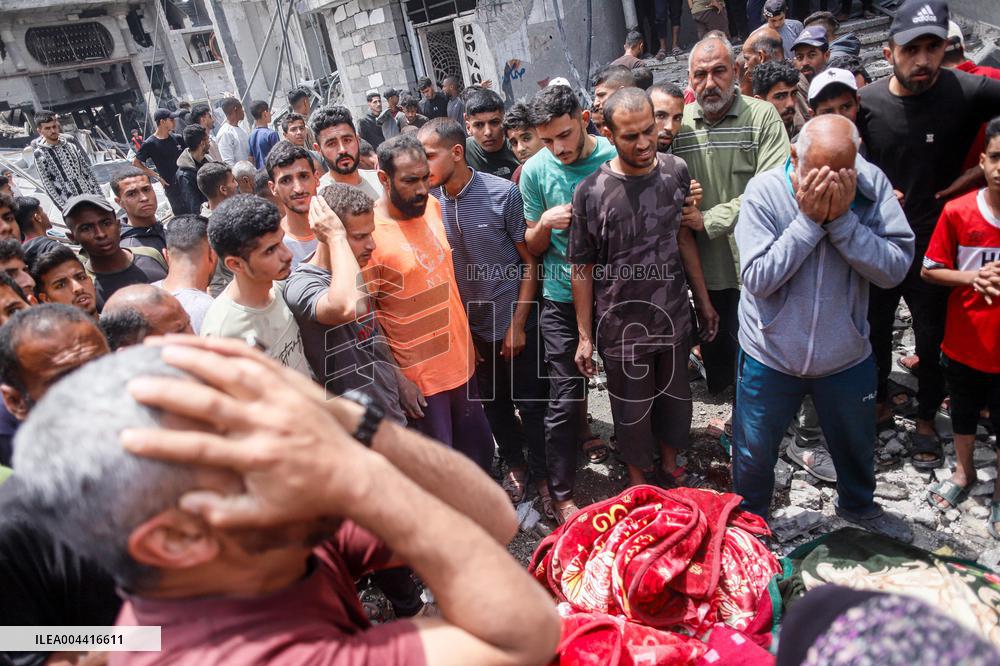 At Least 65 Palestinians Killed in Israeli Air Strikes - Gaza