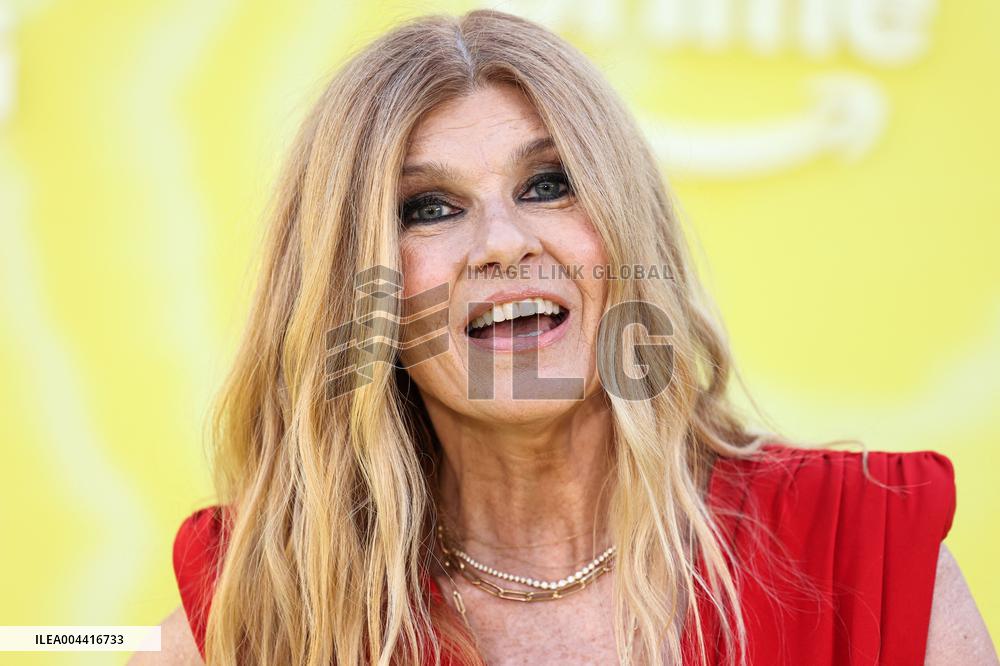 Overcompensating Premiere - LA