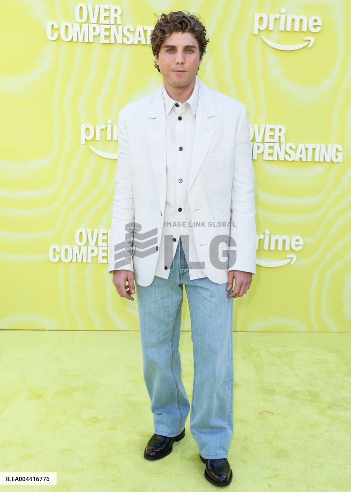 Overcompensating Premiere - LA