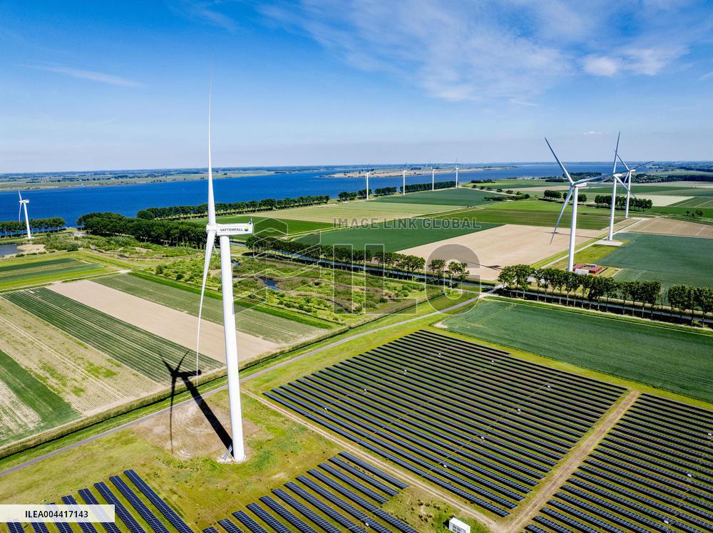 Renewable Energy Park Illustrations - Netherlands