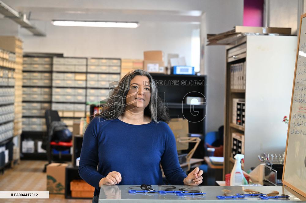 Addictovigilance Center Ilustrations - Paris