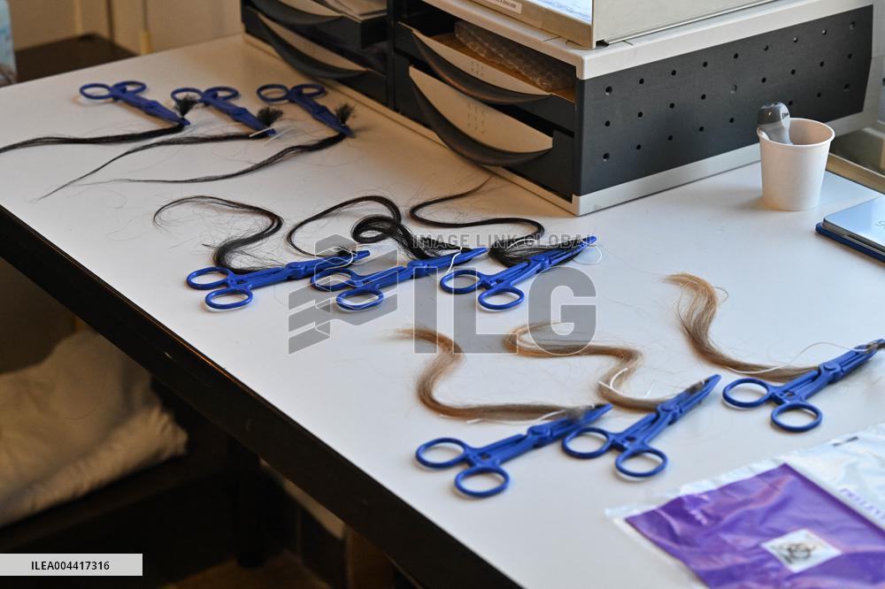 Addictovigilance Center Ilustrations - Paris