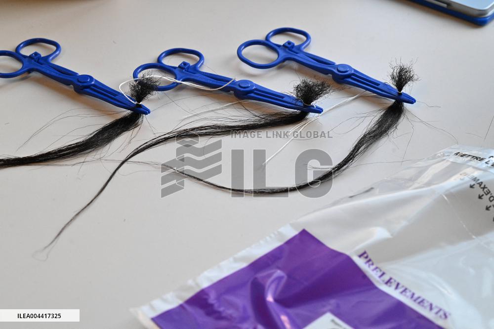 Addictovigilance Center Ilustrations - Paris