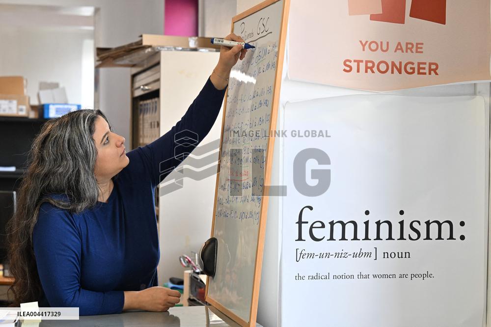 Addictovigilance Center Ilustrations - Paris