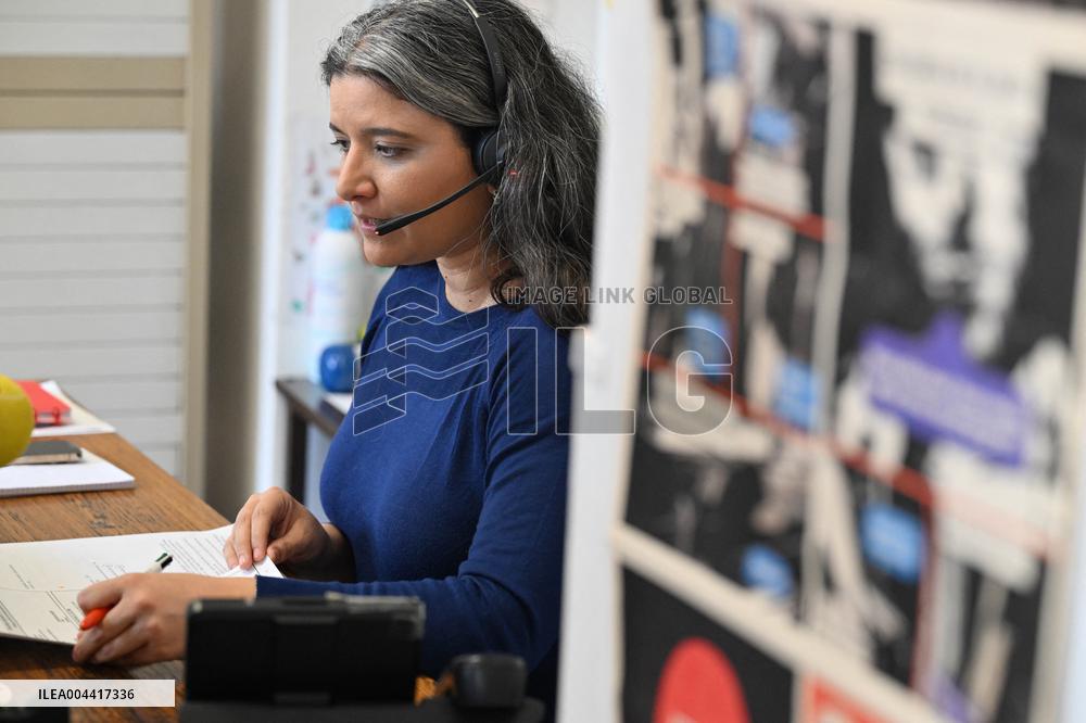 Addictovigilance Center Ilustrations - Paris