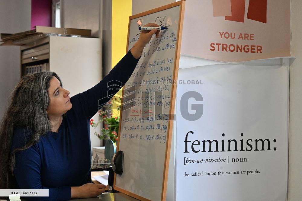 Addictovigilance Center Ilustrations - Paris