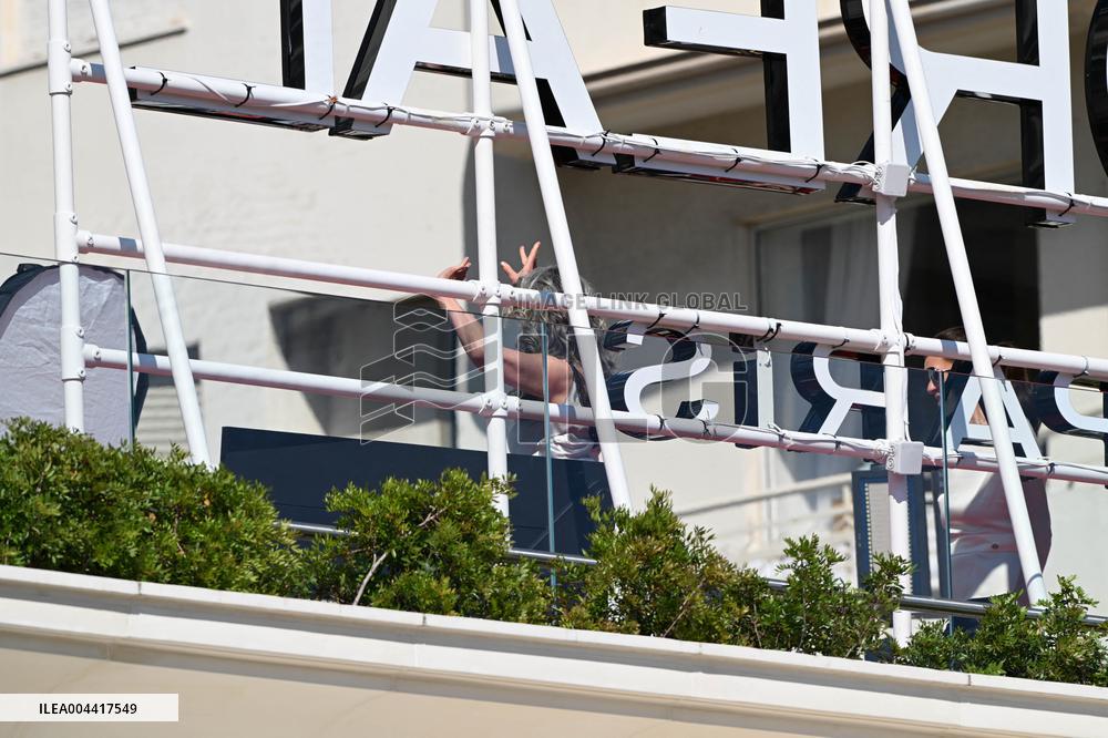 Cannes - Andy Macdowell During Photo Session
