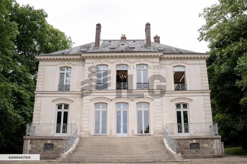 Karl Lagerfeld's house - Louveciennes AJ