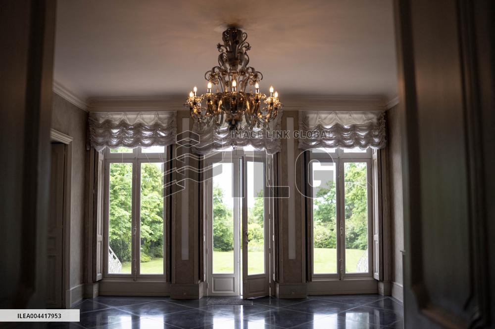 Karl Lagerfeld's house - Louveciennes AJ