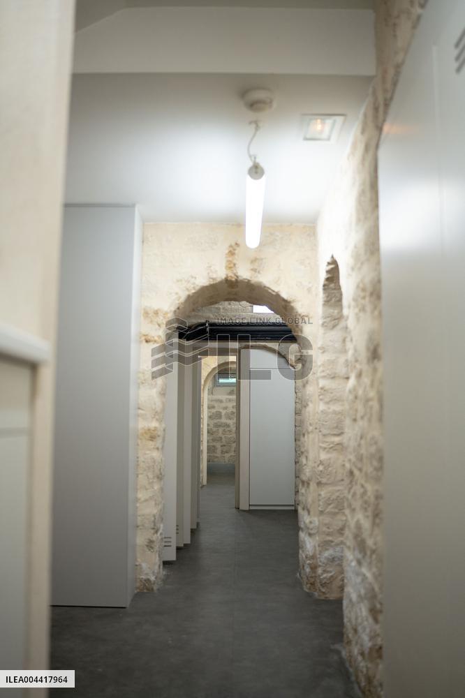 Karl Lagerfeld's house - Louveciennes AJ