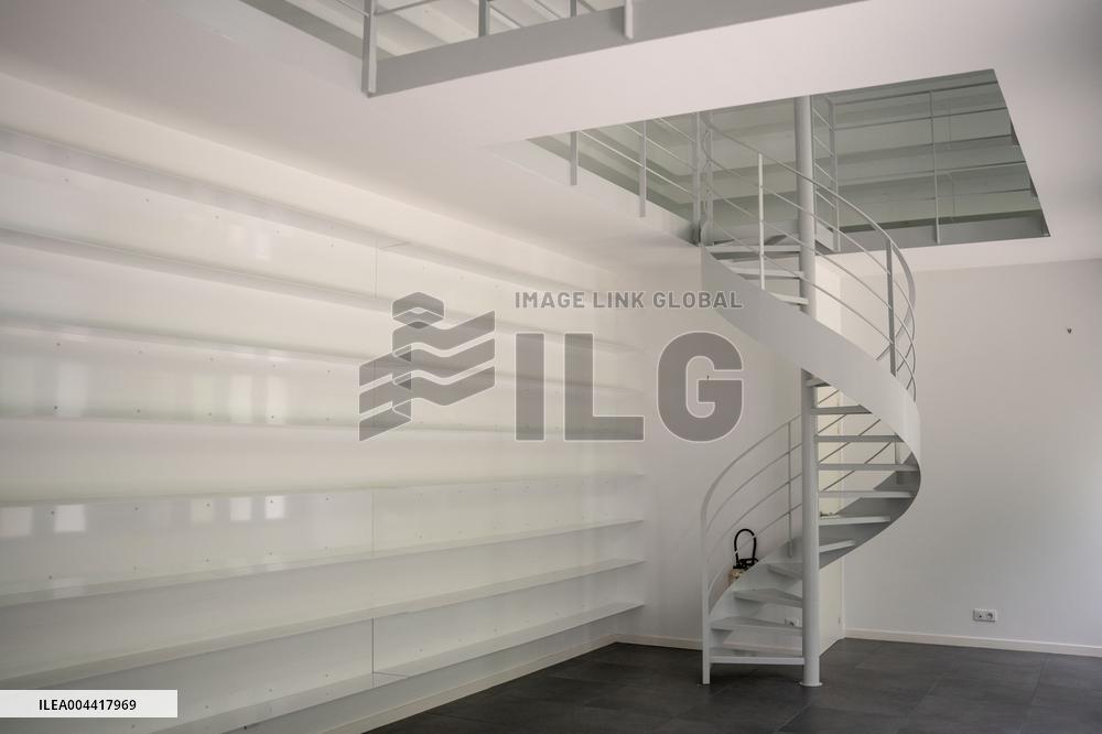 Karl Lagerfeld's house - Louveciennes AJ