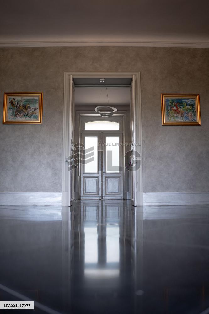 Karl Lagerfeld's house - Louveciennes AJ