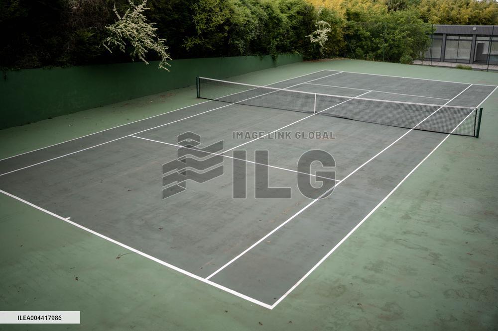 Karl Lagerfeld's house - Louveciennes AJ