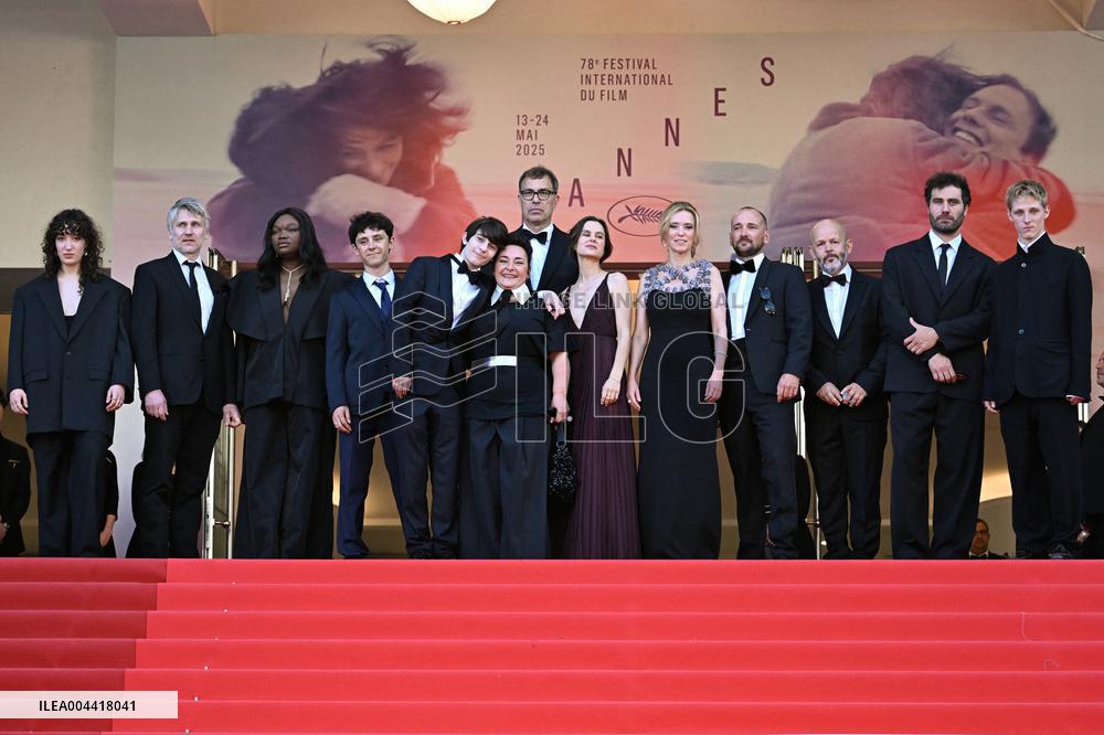 Cannes Dossier 137 Premiere AM