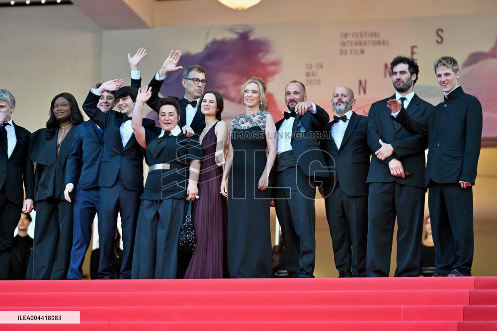 Cannes - Dossier 137 (Case 137) Red Carpet