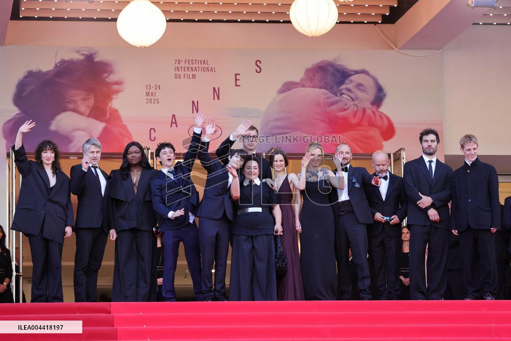 Cannes - Dossier 137 (Case 137) Red Carpet