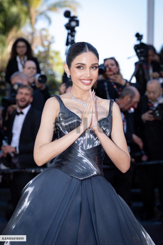 Cannes - Dossier 137 (Case 137) Red Carpet