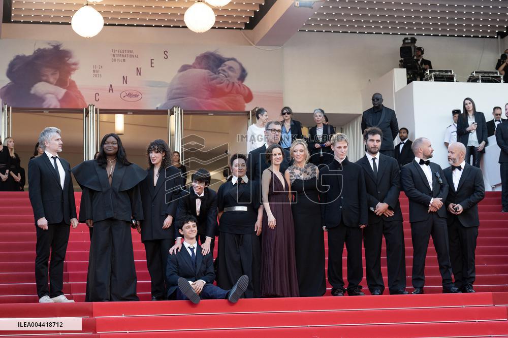 Cannes - Dossier 137 Red Carpet DN