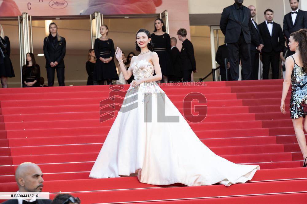 Cannes - Dossier 137 Red Carpet DN