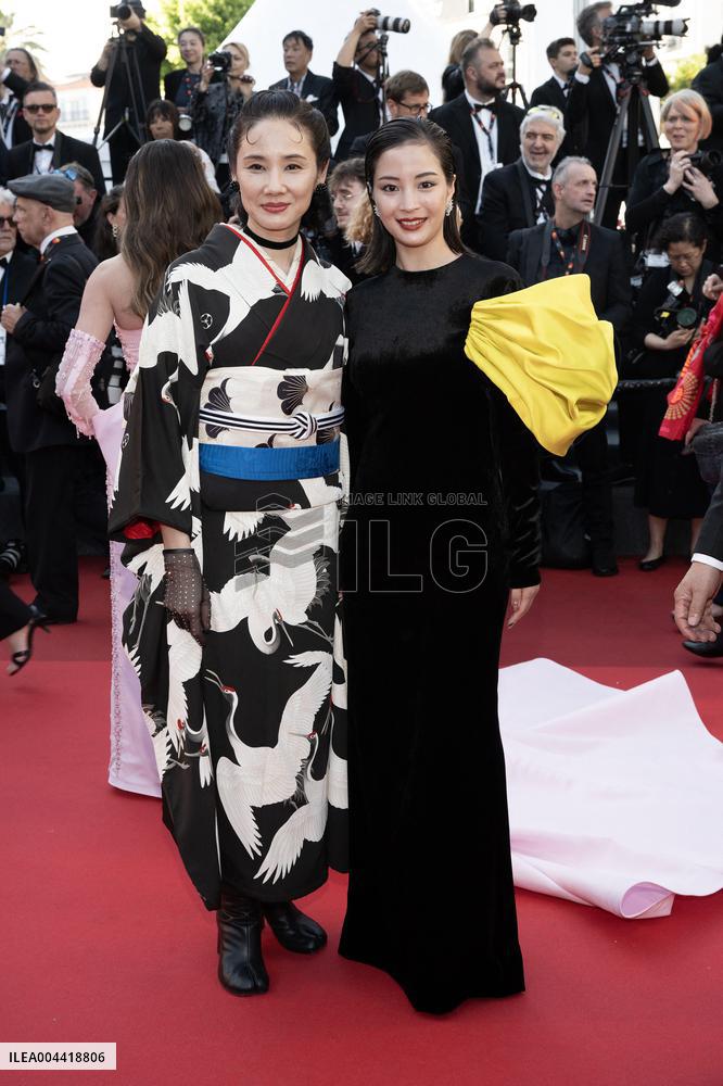 Cannes - Dossier 137 Red Carpet DN