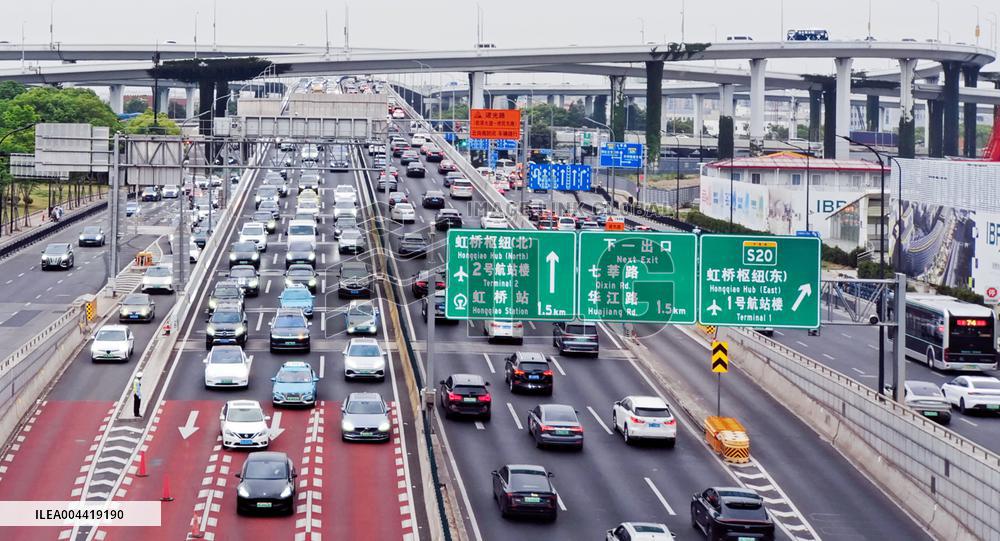 Vehicles Moving Slowly in Shanghai