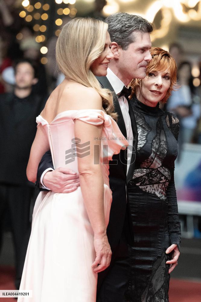 Cannes - Dalloway Red Carpet DN