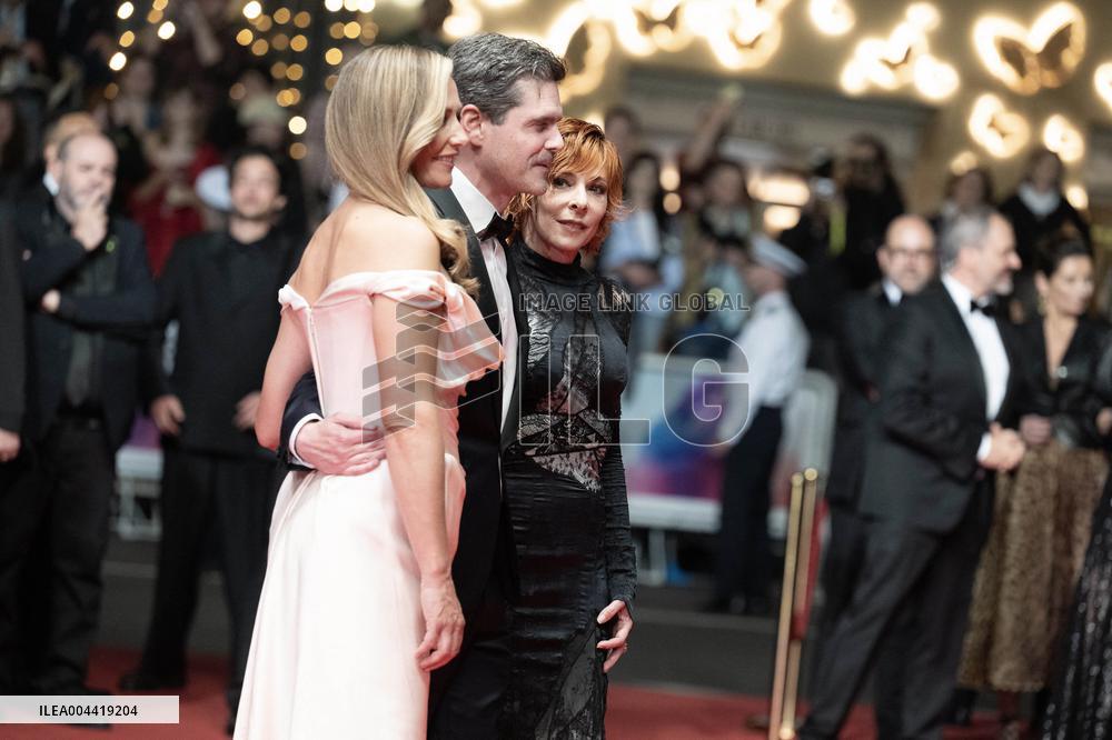 Cannes - Dalloway Red Carpet DN