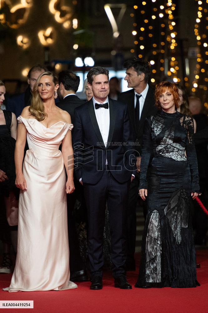 Cannes Dalloway Premiere AM
