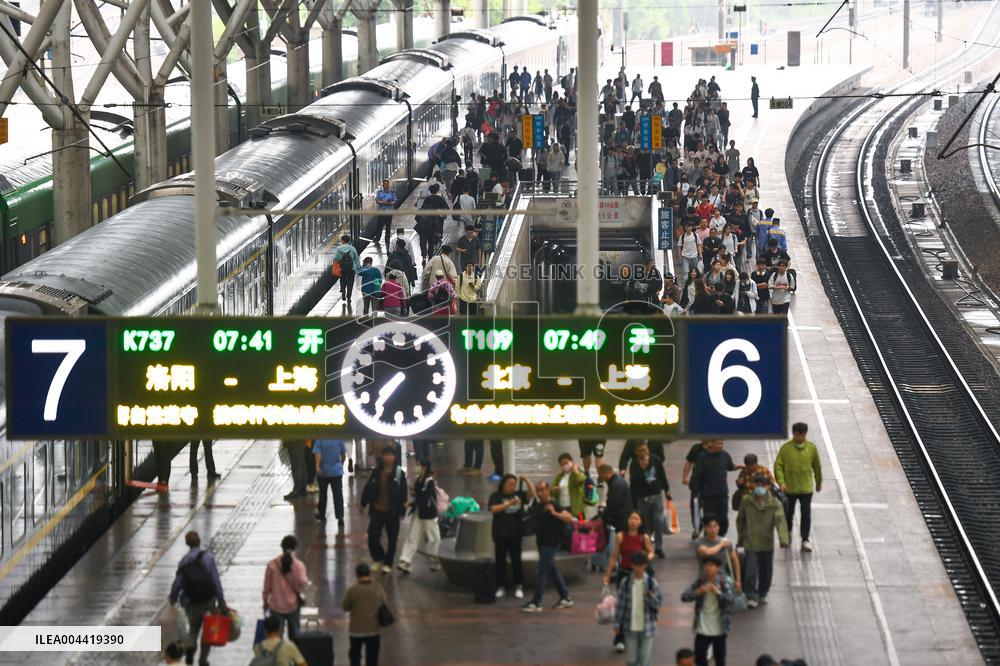 Chinese Railway Passengers Growth