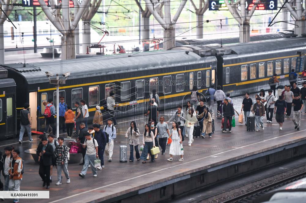 Chinese Railway Passengers Growth