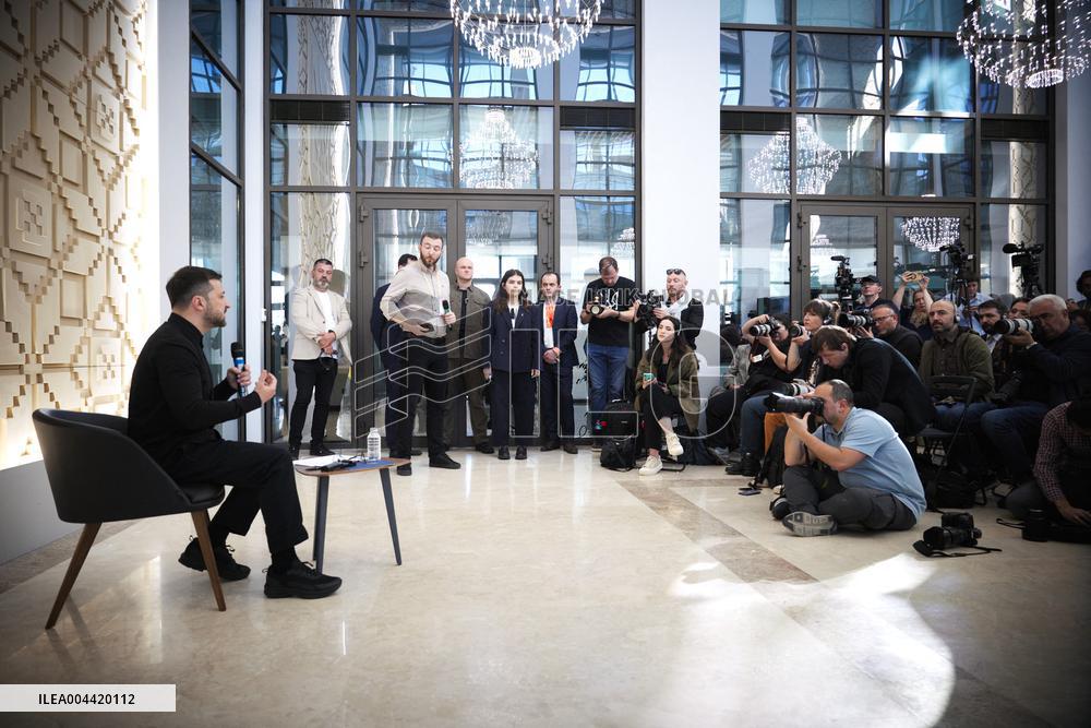 President Erdogan Meets President Zelenskyy - Turkey