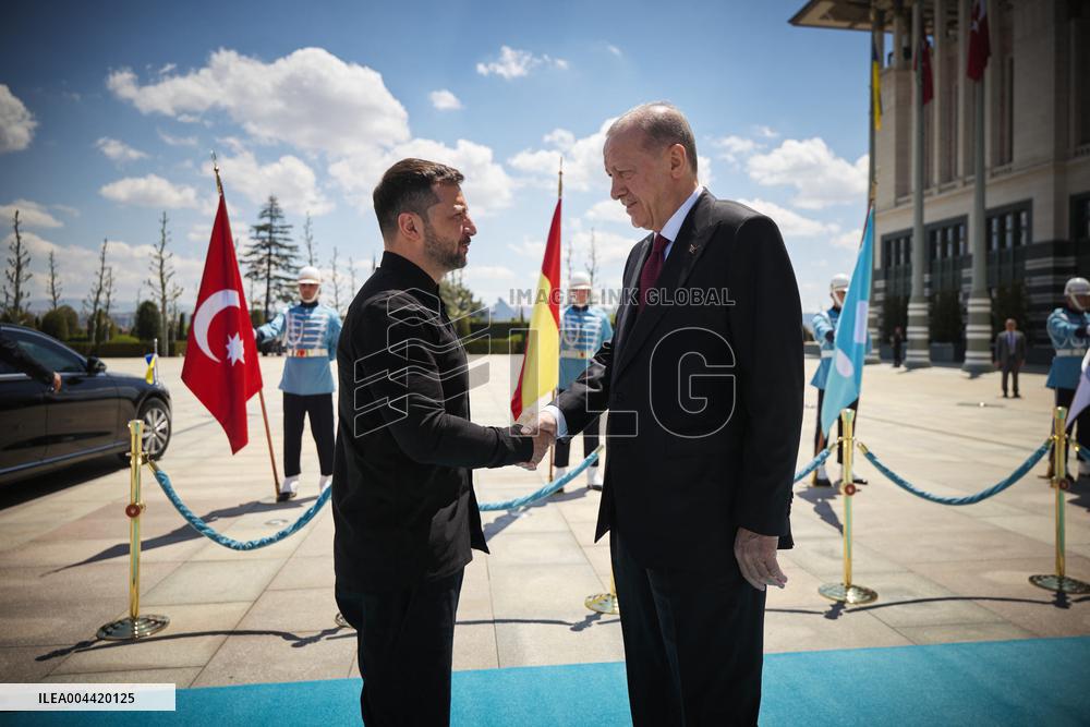 President Erdogan Meets President Zelenskyy - Turkey