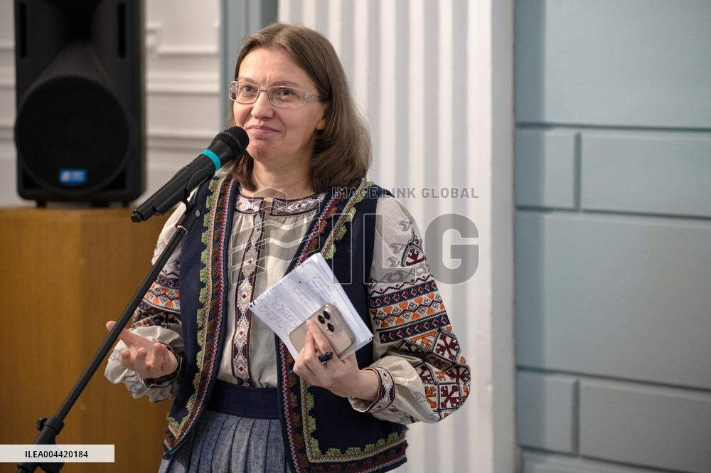 Painting stolen during WWII returns to National Art Museum in Kyiv