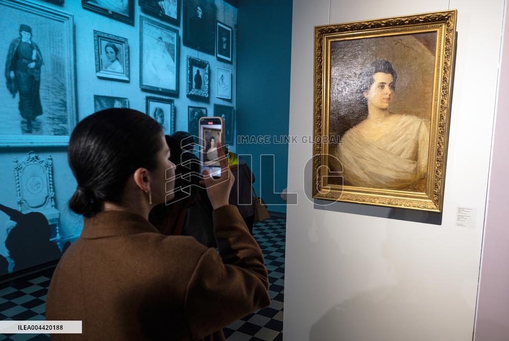 Painting stolen during WWII returns to National Art Museum in Kyiv