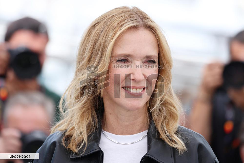 Cannes Dossier 137 Photocall JD