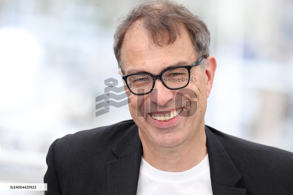 Cannes Dossier 137 Photocall JD