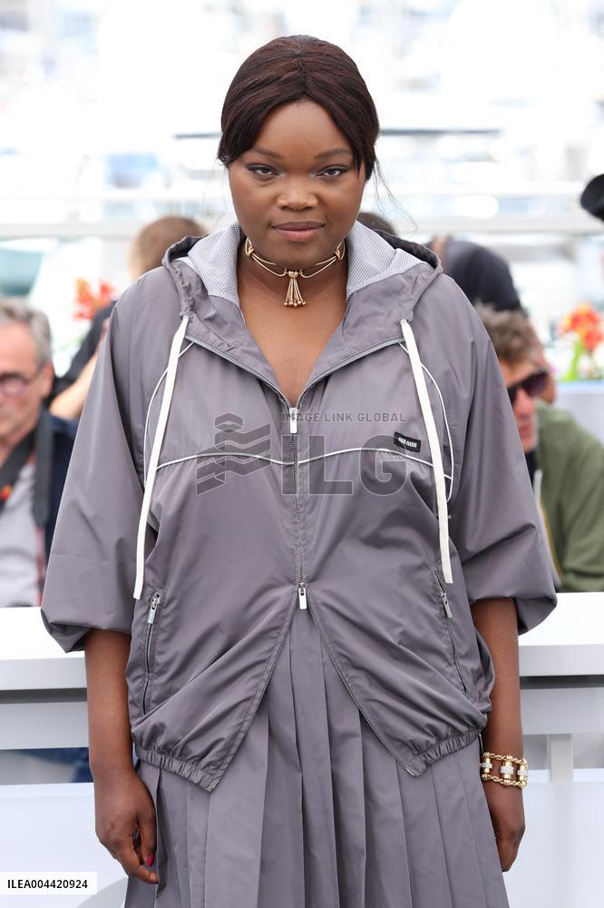 Cannes Dossier 137 Photocall JD