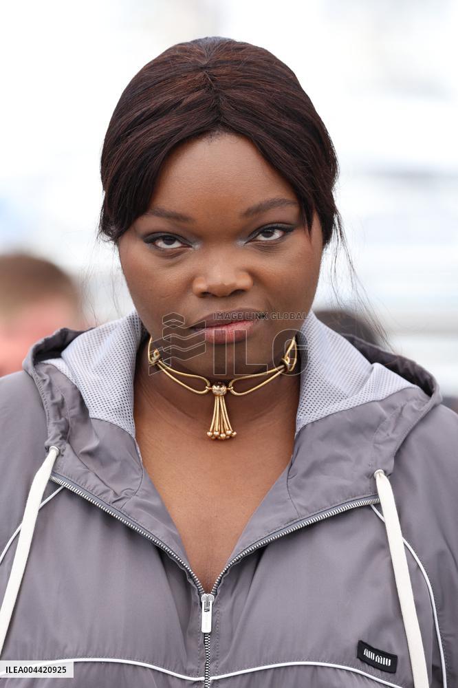 Cannes Dossier 137 Photocall JD