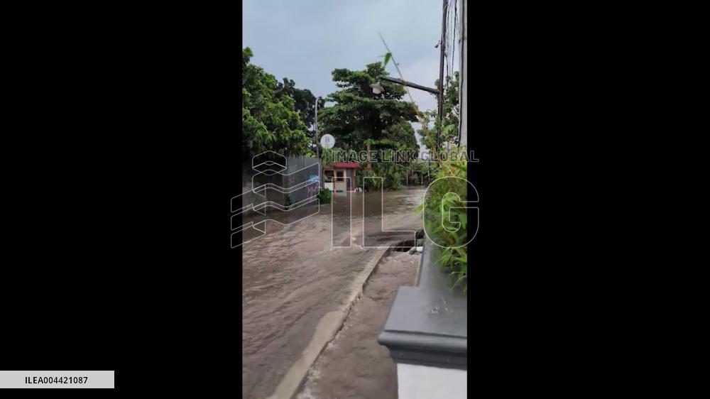 Indonesia: Heavy Rain Causes Flooding in Sleman Regency, Disrupting Traffic