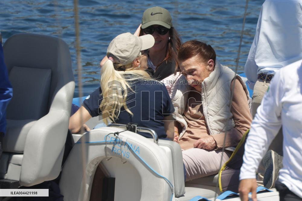 King Juan Carlos Reappears After Missing Meeting - Sanxenxo