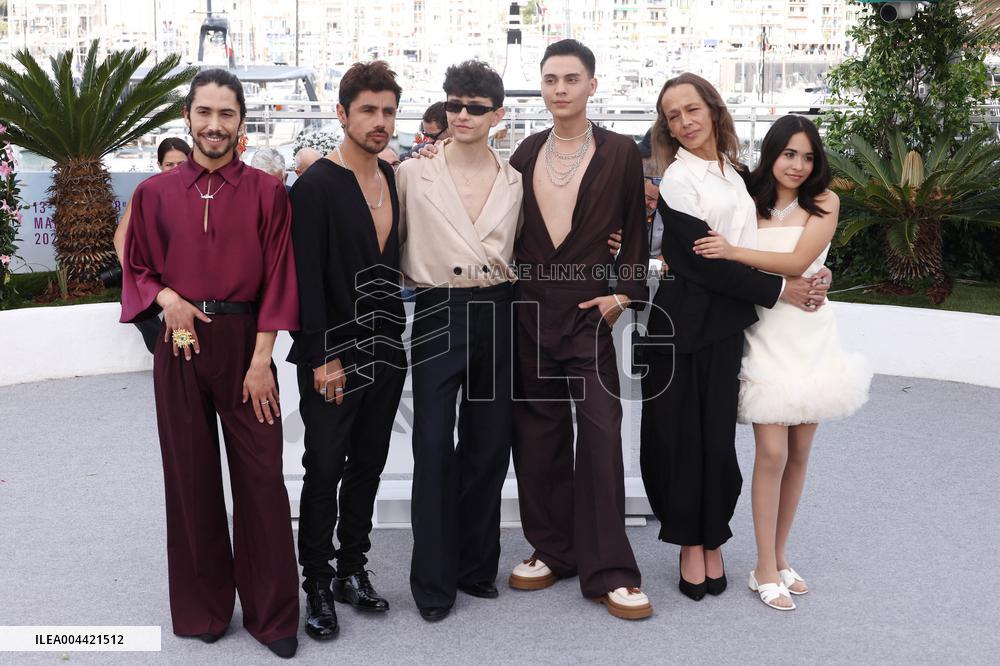 Cannes La Misteriosa Mirada Del Flamenco Photocall JD